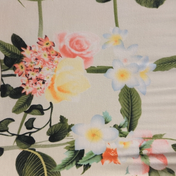 Spring Floral Cream Colored Tee - Picture 5 of 7